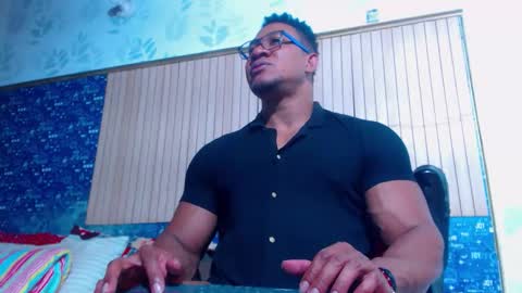 duglas online show from March 23, 2026, 8:46 pm