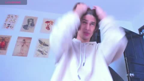 Bryan  online show from December 4, 2025, 9:34 pm