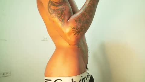 black_tentationx online show from January 29, 2025, 7:11 pm