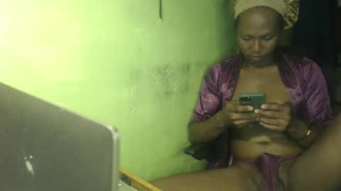 Snapshot of blackasiancockts chatting on September 29, 2025, 2:27 am Crystal online show from September 29, 2025, 2:27 am