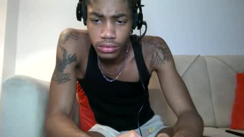 BlackBullTitus online show from November 12, 2025, 1:06 am