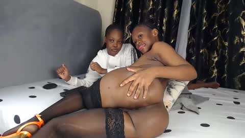 Snapshot of blackchully45 chatting on November 4, 2025, 1:38 am Aysher online show from November 4, 2025, 1:38 am