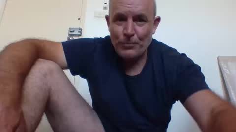 Snapshot of blackdog71 chatting on January 5, 2025, 3:43 am blackdog71 online show from January 5, 2025, 3:43 am