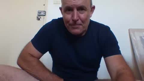 Snapshot of blackdog71 chatting on January 20, 2025, 2:11 am blackdog71 online show from January 20, 2025, 2:11 am