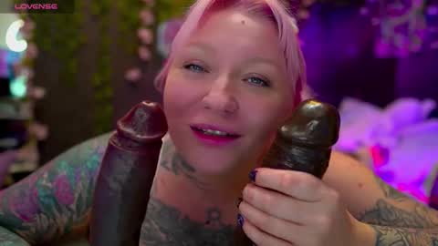 Alice online show from September 16, 2025, 9:05 pm