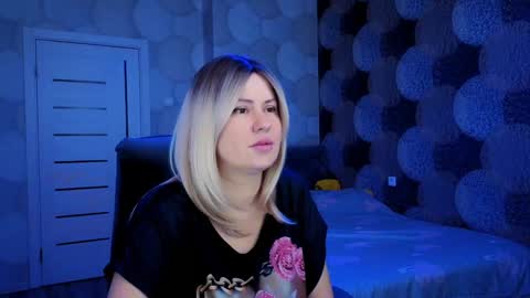 blackeyes11 online show from December 14, 2024, 4:34 am