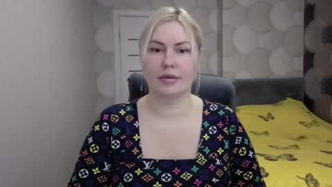 blackeyes11 online show from November 29, 2025, 11:30 pm