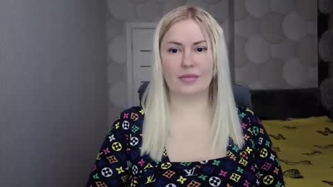 blackeyes11 online show from December 18, 2025, 4:07 am