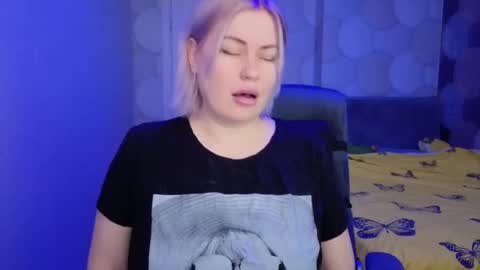 blackeyes11 online show from March 3, 2026, 5:02 am