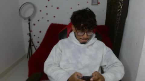 Snapshot of blackfox_desire chatting on May 5, 2026, 6:27 pm mateo online show from May 5, 2026, 6:27 pm