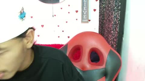Snapshot of blackfox_desire chatting on May 14, 2026, 6:15 pm mateo online show from May 14, 2026, 6:15 pm