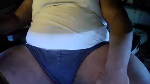 Black online show from December 5, 2024, 2:42 am