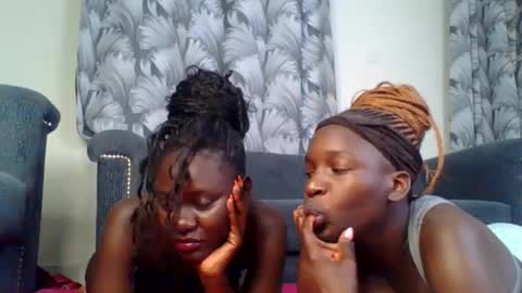 Blackmela online show from November 7, 2025, 10:21 pm