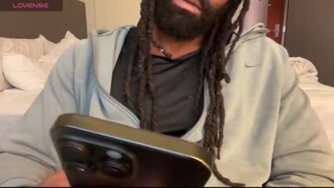 Snapshot of blackmuscles77 chatting on February 23, 2026, 10:12 am blackmuscles77 online show from February 23, 2026, 10:12 am