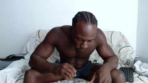 Twtter 1MikeBeckford            Onlyfns beckfordmike online show from March 2, 2026, 12:45 pm