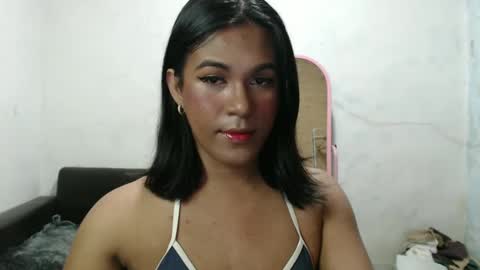 Ellez online show from January 12, 2025, 4:50 pm