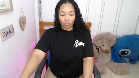 Snapshot of blackqueen_18 chatting on January 12, 2025, 3:28 am blackqueen_18 online show from January 12, 2025, 3:28 am