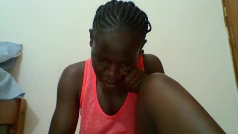 Snapshot of blacksexygal chatting on October 25, 2025, 6:21 am SARAH online show from October 25, 2025, 6:21 am