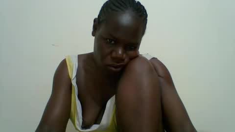 Snapshot of blacksexygal chatting on October 26, 2025, 11:42 pm SARAH online show from October 26, 2025, 11:42 pm