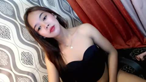 sweetyluna online show from January 2, 2025, 8:13 pm
