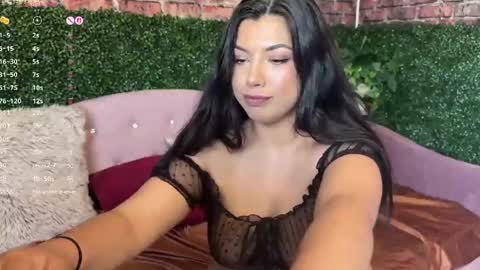 Blair Darling online show from May 7, 2026, 10:04 pm