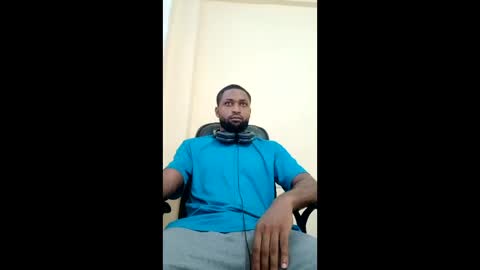blakchiise online show from April 30, 2026, 4:19 am