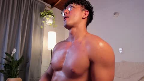 Snapshot of blake_levi chatting on January 9, 2025, 5:44 am Blake Levi Independent Model online show from January 9, 2025, 5:44 am