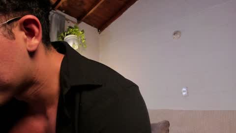 Snapshot of blake_levi chatting on February 3, 2025, 1:41 am Blake Levi Independent Model online show from February 3, 2025, 1:41 am