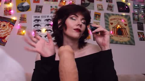 Britney online show from March 21, 2026, 1:26 pm