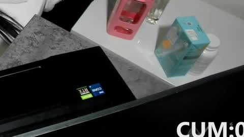 MY VIDEOS THAT WILL MAKE YOU CUM -  online show from April 6, 2026, 9:05 pm