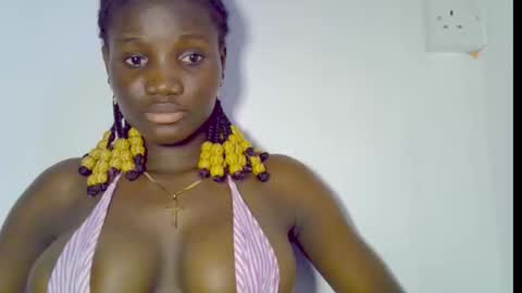 nikky00 online show from November 30, 2025, 11:58 am