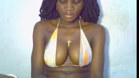 nikky00 online show from February 20, 2026, 7:10 am