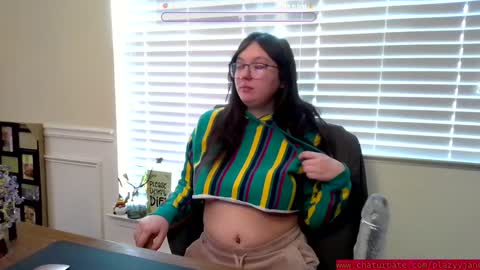 Blazyy Jane online show from December 25, 2024, 7:02 pm