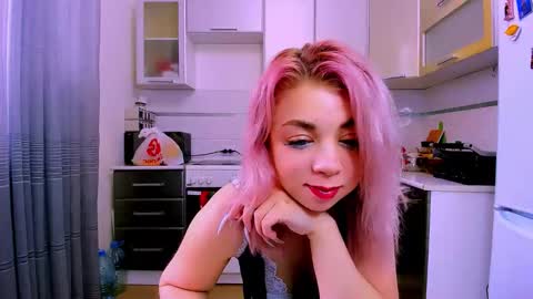 Nicole online show from January 25, 2025, 9:04 am