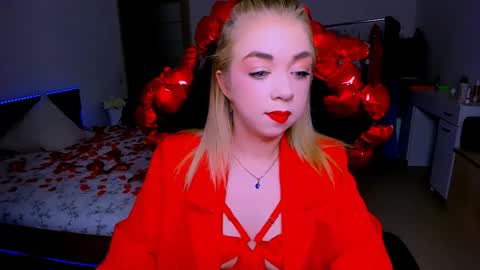 Nicole online show from February 14, 2026, 5:26 am