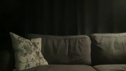 BlIdoL online show from November 25, 2025, 6:41 pm