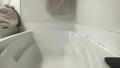 Snapshot of bloggirllaurel chatting on March 2, 2026, 7:32 pm bloggirllaurel online show from March 2, 2026, 7:32 pm