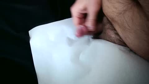 blomman72 online show from February 10, 2025, 1:11 pm