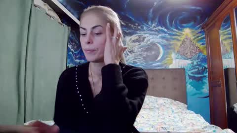 blonde4pasion online show from November 14, 2025, 5:00 pm