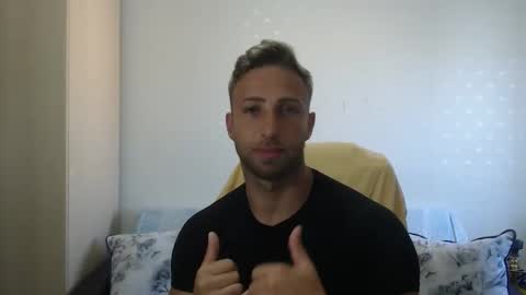 Snapshot of blondeagle chatting on September 10, 2025, 7:52 am Mr Blond online show from September 10, 2025, 7:52 am