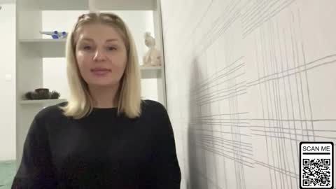 blondie_xoxoxo online show from November 6, 2025, 9:15 pm