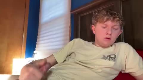 Snapshot of blondiedicks1 chatting on December 22, 2025, 2:25 pm blondiedicks1 online show from December 22, 2025, 2:25 pm