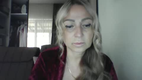 Iren online show from September 15, 2025, 1:22 pm