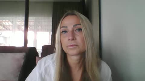 Iren online show from September 27, 2025, 8:41 am