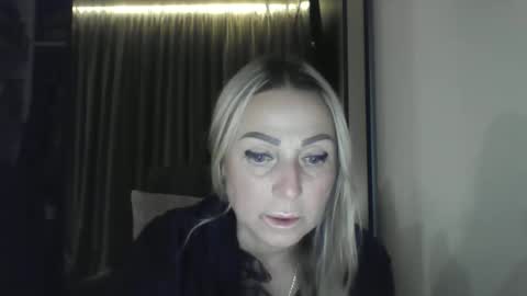 Iren online show from October 17, 2025, 7:38 pm