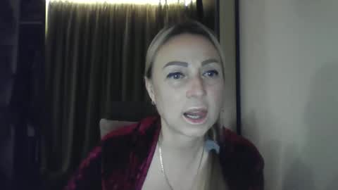 Iren online show from October 18, 2025, 6:41 pm