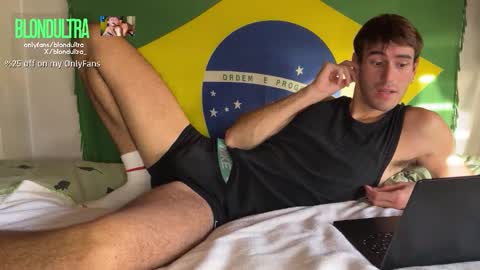 blondultra online show from November 2, 2025, 2:08 pm