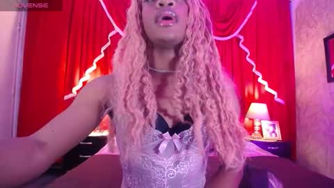 Snapshot of bloom_bbc chatting on February 17, 2026, 3:14 am bloom_bbc online show from February 17, 2026, 3:14 am