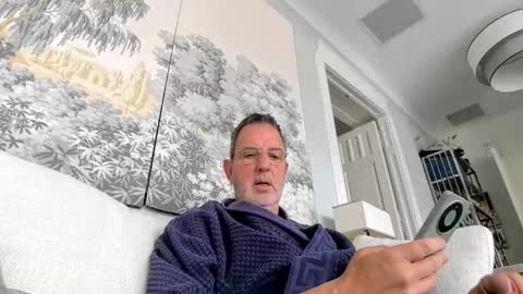 blooming49 online show from April 13, 2026, 7:58 am