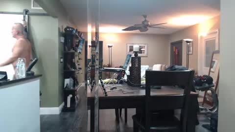 Wyatt online show from January 17, 2025, 10:45 pm